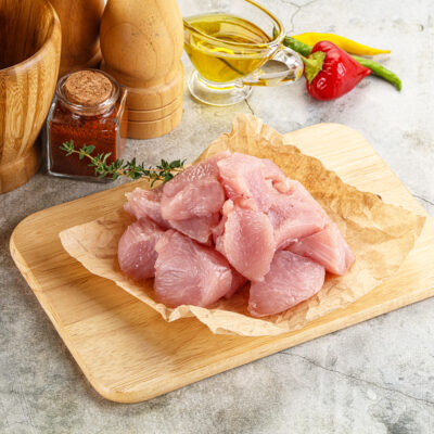 SAUTE DE POULET BLANC SANS OS, SANS PEAU : 1 pièce env. 2,5 kg – sous vide